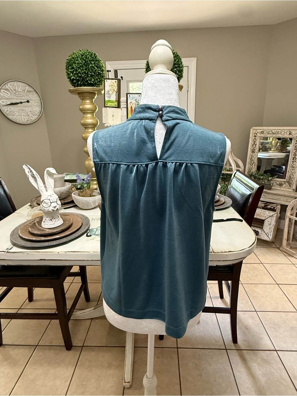 Lilla‎ P Teal Shimmery Mock Neck Tank - Picture 6 of 8